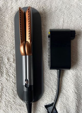 Dyson Airstrait argento e ferro ramato