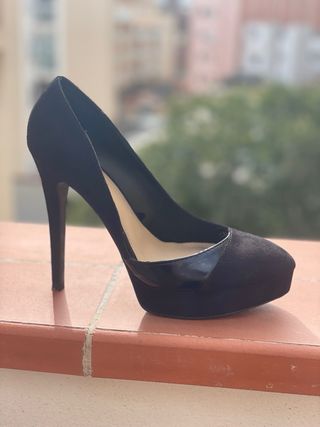Zapatos Zara Trafaluc Talla 39 Negros