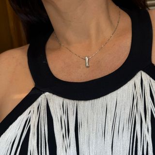 Cadena con colgante en oro blanco 18k con diamante