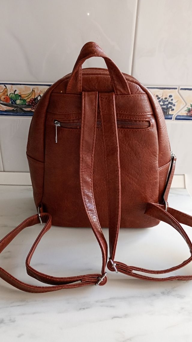 Lote de carteras y mochila (nuevo) + regalo