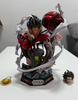 Figura One Piece Luffy Gear 5