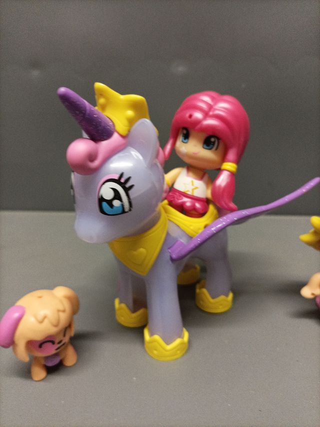 Pony Pin y Pon con figuras