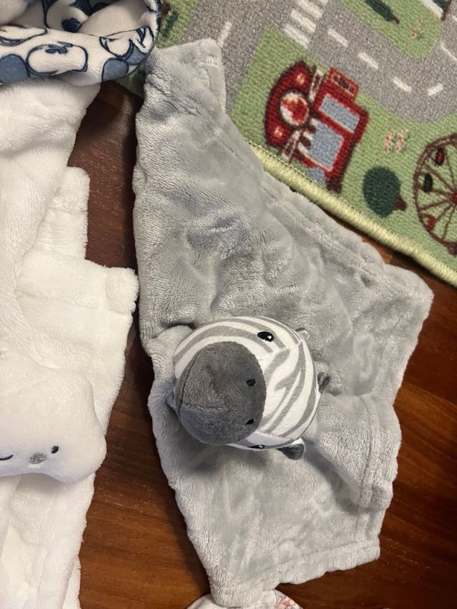 Lote de 5 Doudous Infantiles