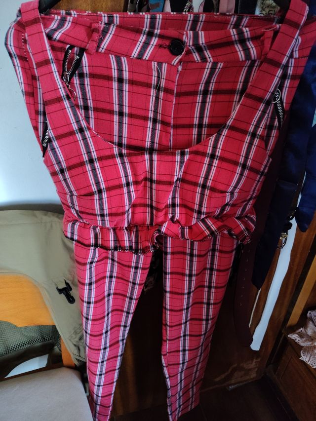 Set a quadretti rossi e neri