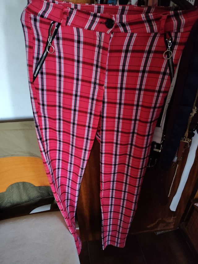 Set a quadretti rossi e neri