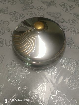 Biscottiera in metallo dorato e argento