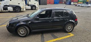 Volkswagen Golf 2000