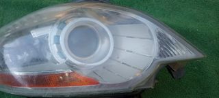 Faro Ford Kuga Titanium derecho 