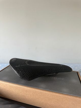 Fizik Argo Adaptative sillín bicicleta