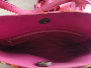 Bolso y foulard a juego morado y dorado