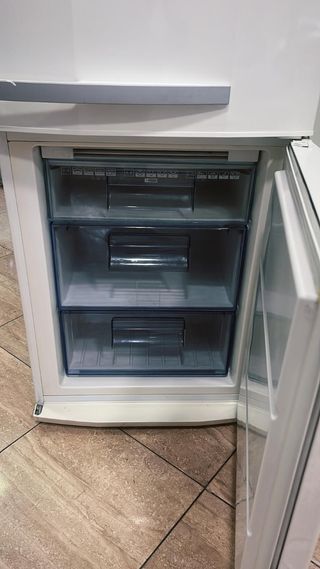 Nevera Combi AEG No Frost A++ con garantia