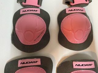 Set Protecciones Patinaje Talla S Rosa