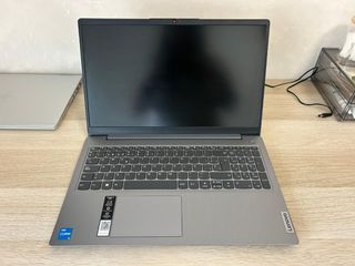 Portátil Lenovo Plata ideapad 3-15ITL6 Laptop -
Ty