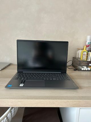 Portátil Lenovo Plata ideapad 3-15ITL6 Laptop -
Ty