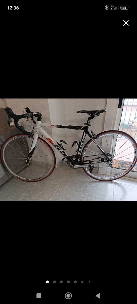 Bicicleta de carretera carbono Look 555