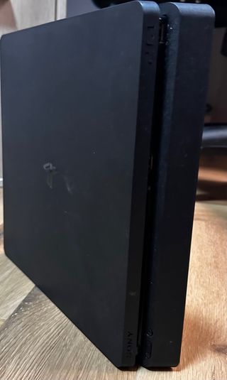 PS4 (Playstation 4) Negra
