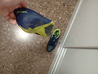 Zapatillas de fútbol sala azules y verdes