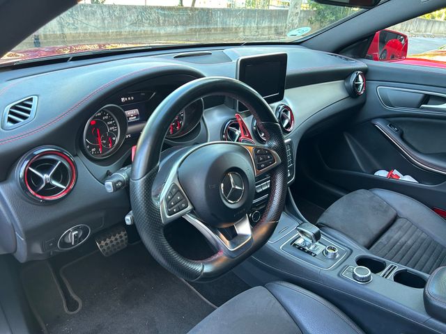 Mercedes-Benz Clase CLA 45 AMG 