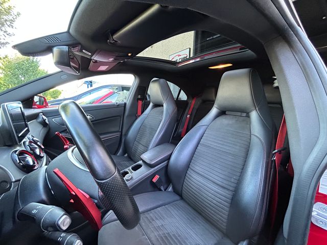 Mercedes-Benz Clase CLA 45 AMG 