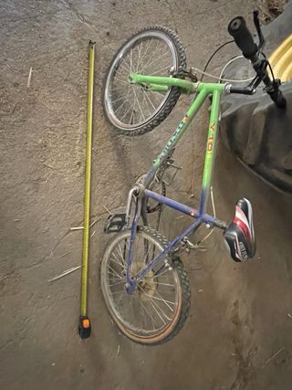 Bicicleta infantil marca Mentor