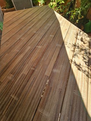 Mesa de jardín grande y 6 sillones