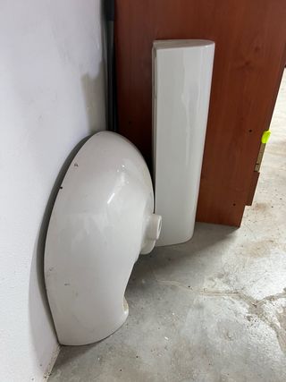 Lavabo y pie de lavabo de porcelana