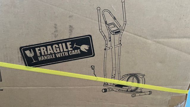 Elíptica Siluet Fitness EM004S