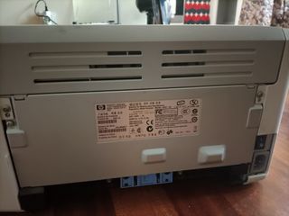 Impresora HP LaserJet 1020 con tóner (piezas)