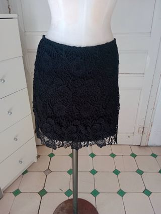 Minifalda H&M de blonda negra
