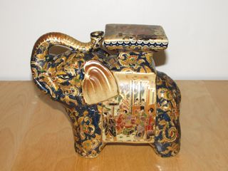 Pedestal peana oriental vintage elefante Satsuma