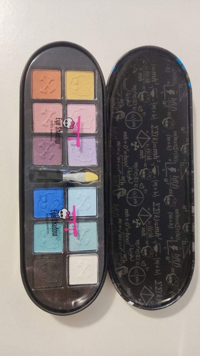 Sombra de ojos Monster High