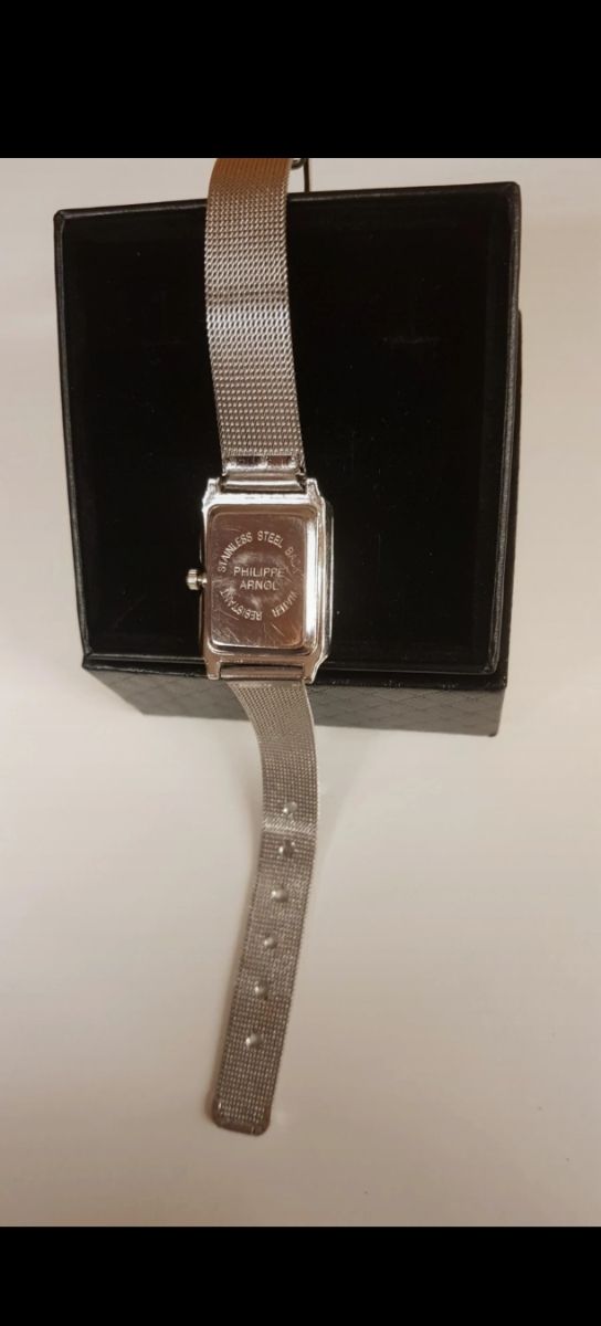 Reloj Philippe Arnol Quartz Plateado