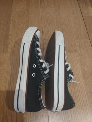 Zapatillas XTi tipo Converse negras