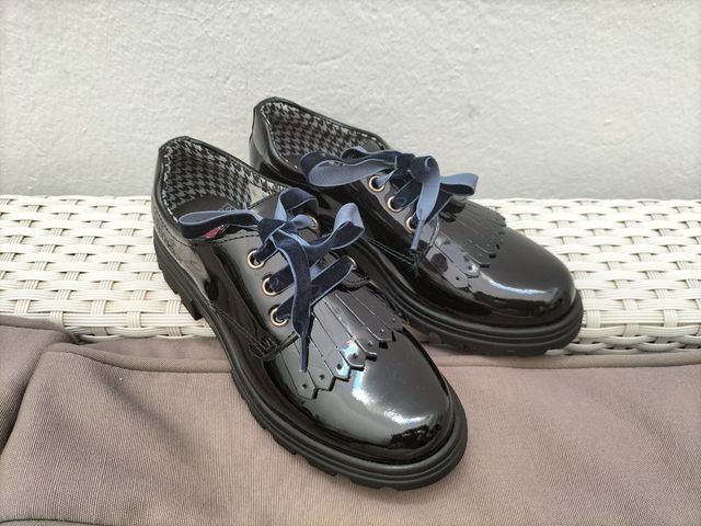 Zapato niña Pablosky azul marino talla 33