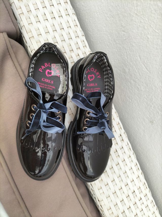 Zapato niña Pablosky azul marino talla 33