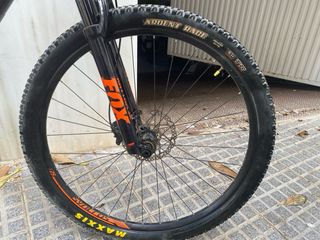 Scott Scale 925 talla M
menos 1500 kms 