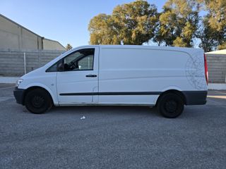Mercedes-Benz Vito 2012