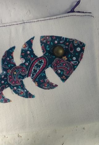 Neceser estampado pez