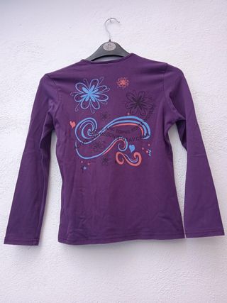 Camiseta Morada imagen Muñeca. T: 12 años