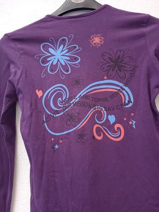 Camiseta Morada imagen Muñeca. T: 12 años