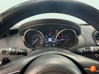 Jaguar XE 2.0 AJ200D Diesel Auto RWD XE Pure