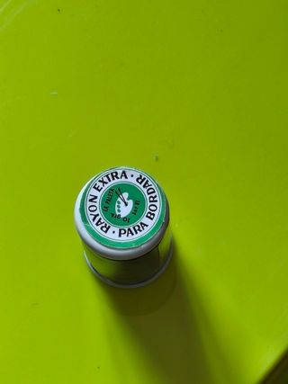 Hilo Rayón Negro para Montaje de Moscas