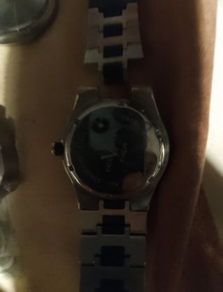 Reloj para piezas o reparar correa