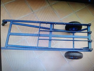 Carretillas de carga azul con 2 ruedas