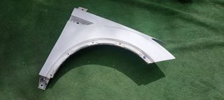 Aleta Derecha Ford Kuga Titanium Blanca