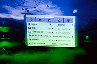 Proyector DLP BenQ PB8240