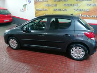 Peugeot 207 Business Line 1.4 75