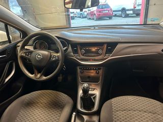 Opel Astra 2017