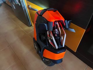 Monociclo Eléctrico Kingsong S18 Naranja