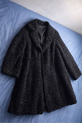 Abrigo de astracán auténtico